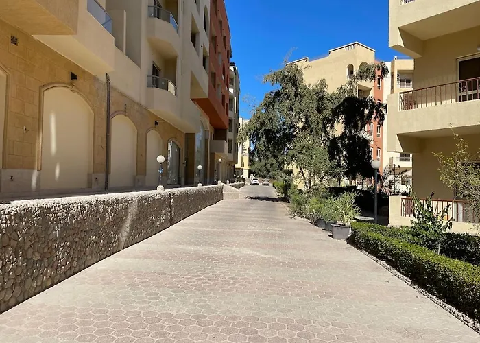 West Side Village 2br El Mamsha