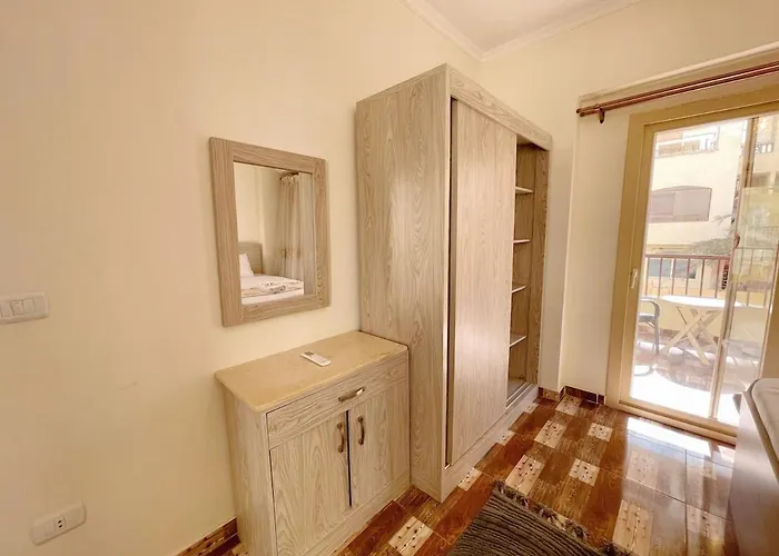 Apartment West Side Village 2br El Mamsha